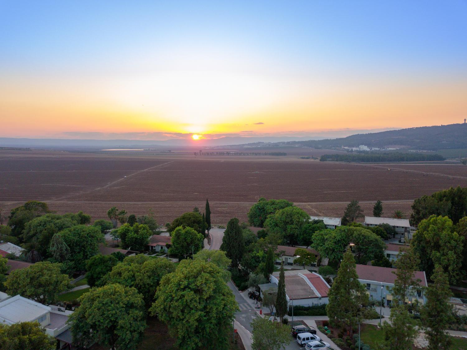 Holiday Village Kibbutz Mizra Bagian luar foto